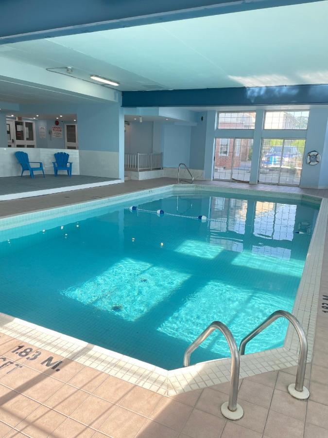 Travelodge By Wyndham Lundys Lane Hotel 3*