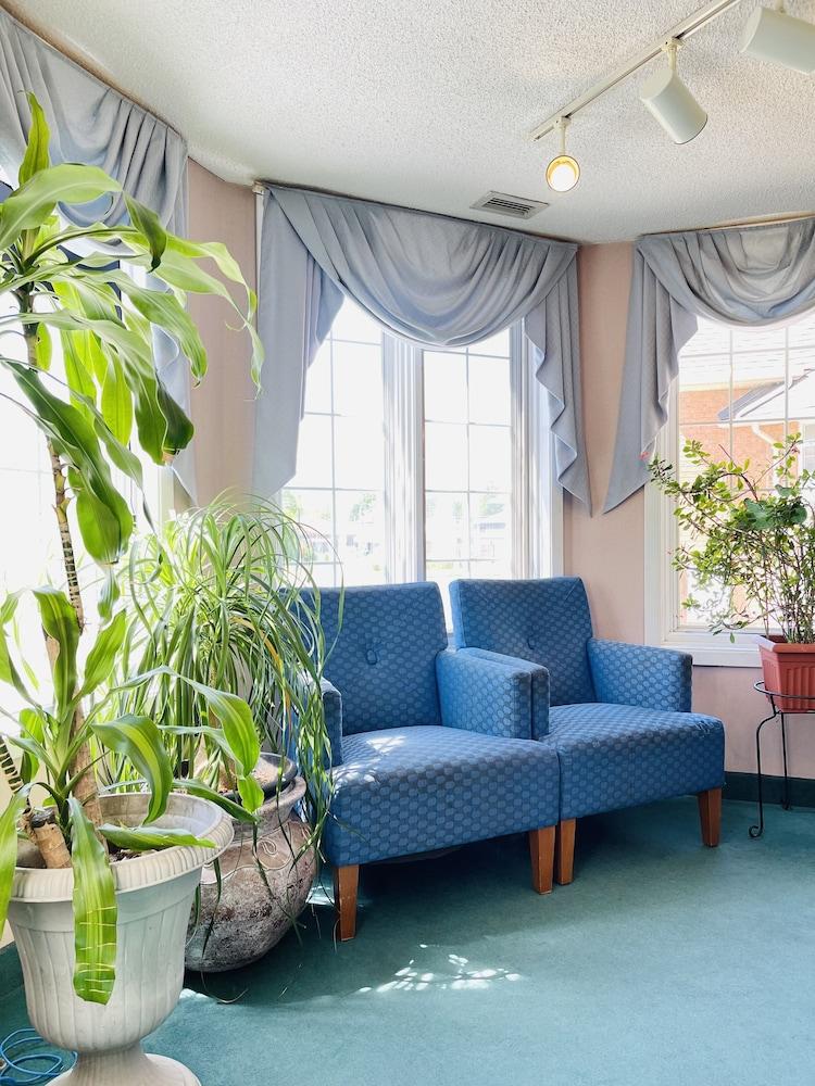 Hotel Travelodge By Wyndham Lundys Lane