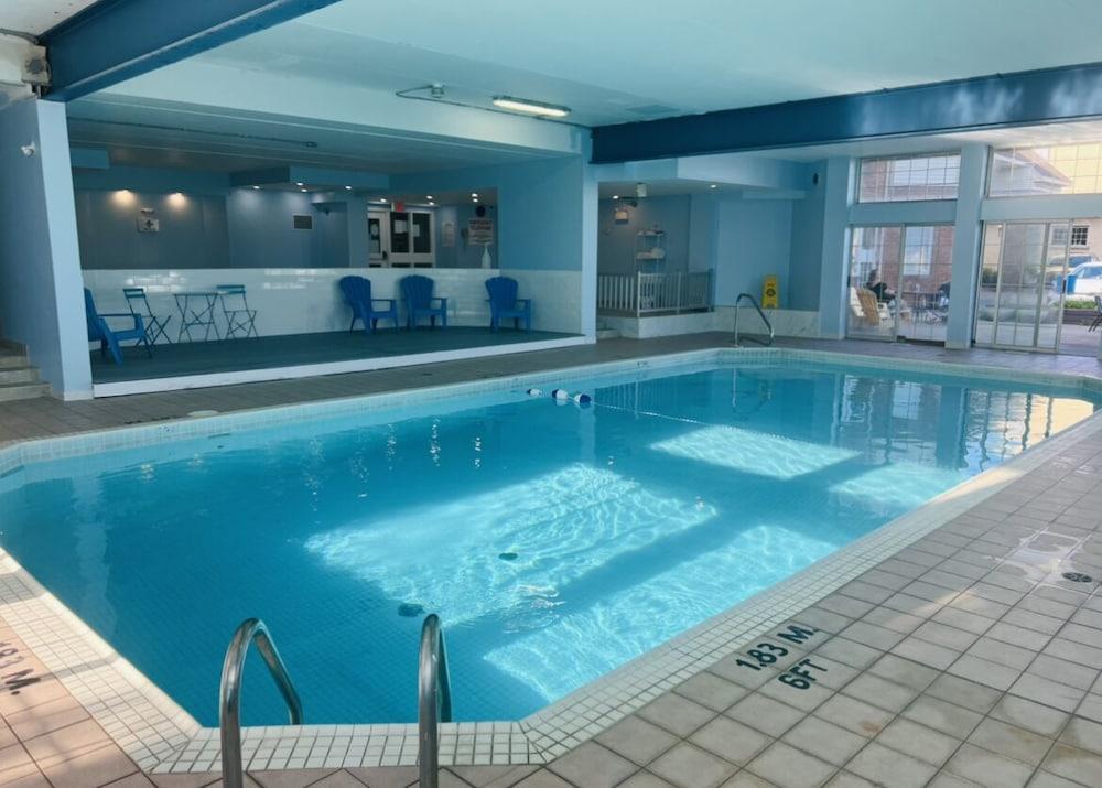 Travelodge By Wyndham Lundys Lane